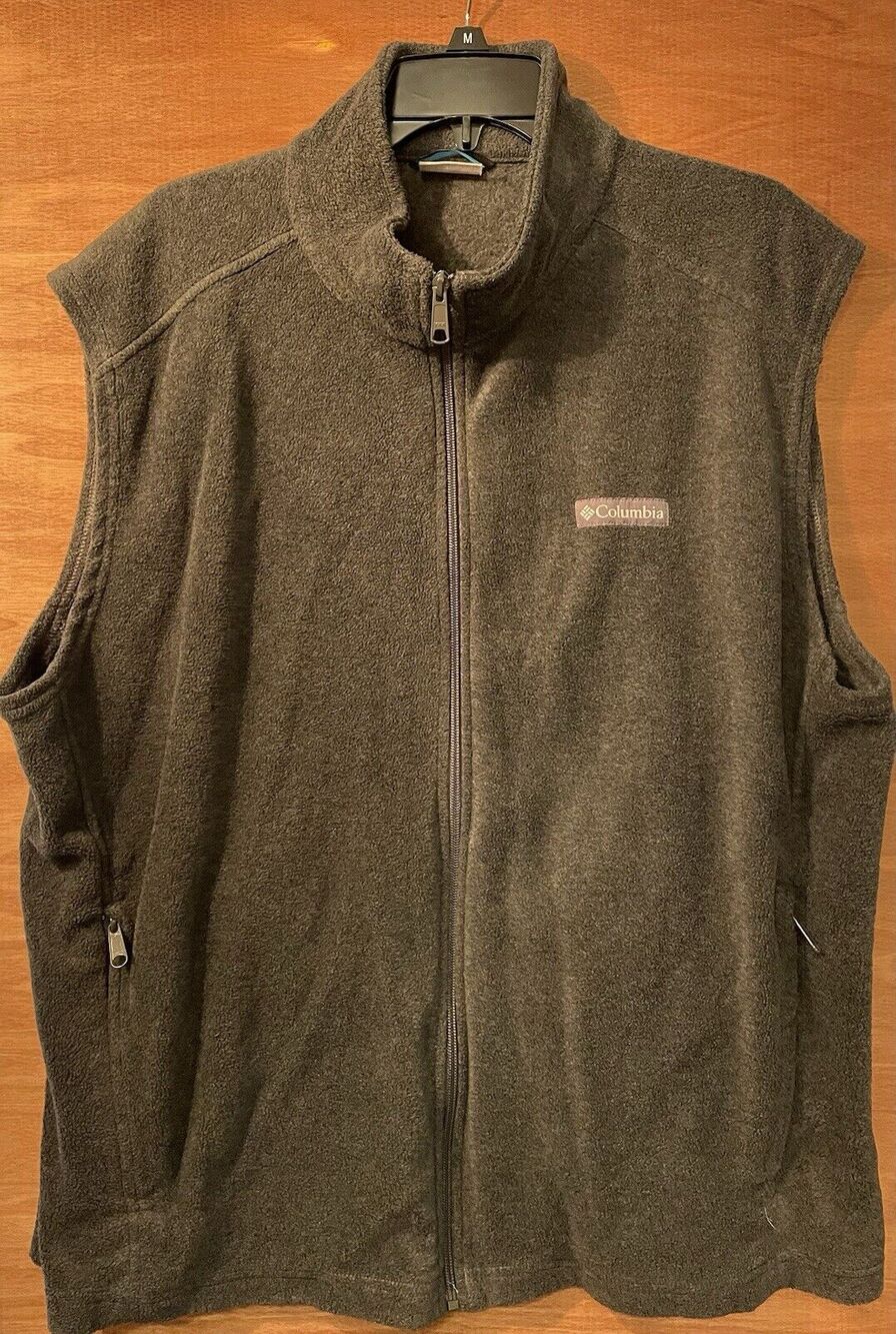 Columbia Vest Men’s Size XL Gray Fleece Zippered Pockets